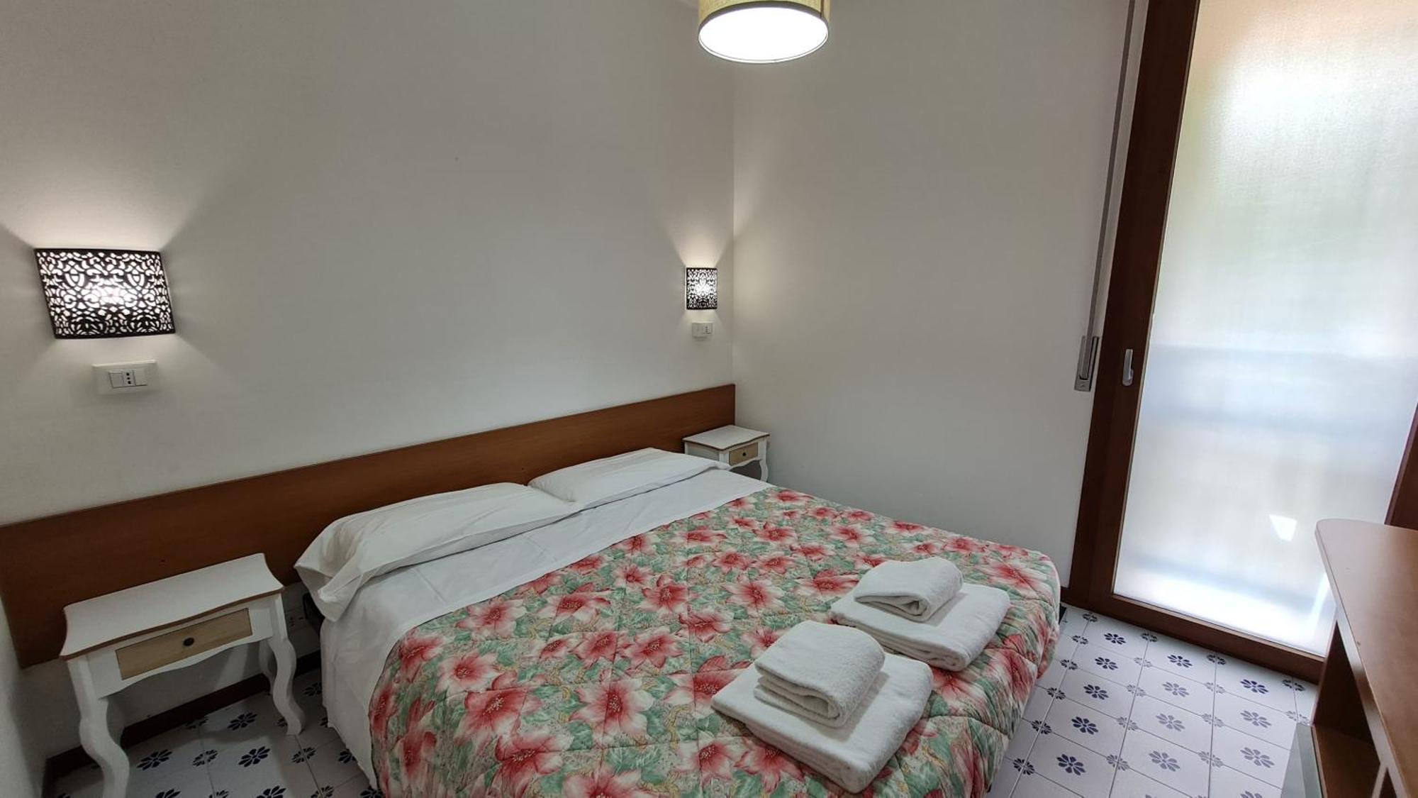 Panorama Apartment Peschiera Peschiera del Garda Exterior foto